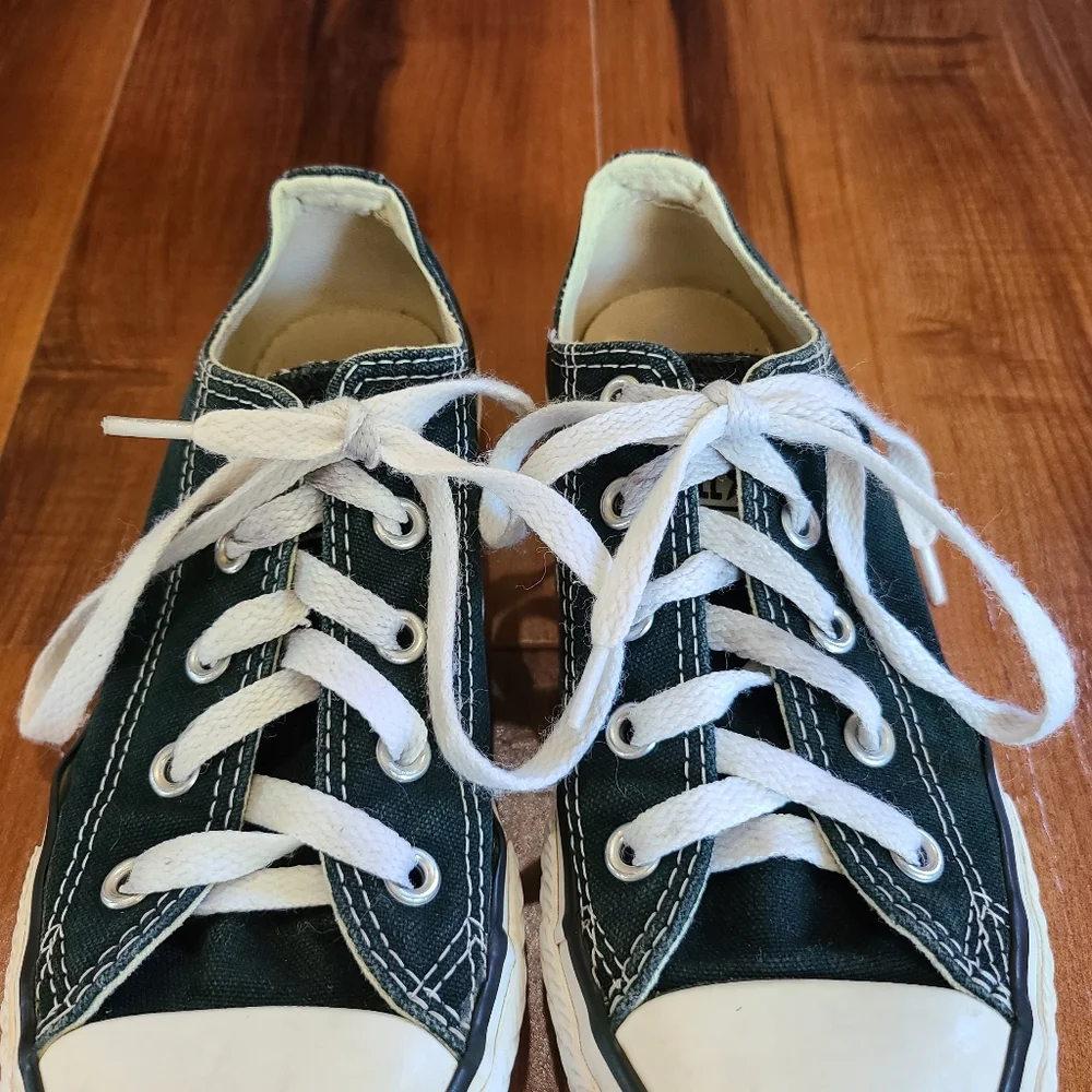 Converse Chuck Taylor Sneakers All Star OX Black 3J235‎ Youth Size 1